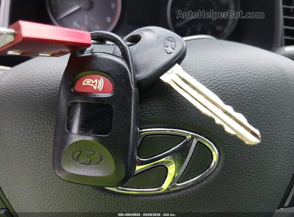 5NPD84LF2JH269252 2018 HYUNDAI ELANTRA Red Vista del salpicadero