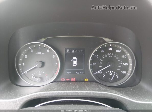 5NPD84LF2JH269252 2018 HYUNDAI ELANTRA Red Vista de los asientos traseros