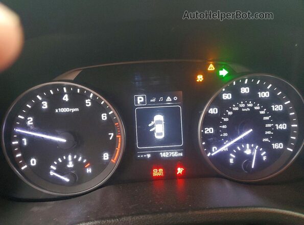 5NPD84LF2JH308132 2018 HYUNDAI ELANTRA Красный Вид щитка приборов