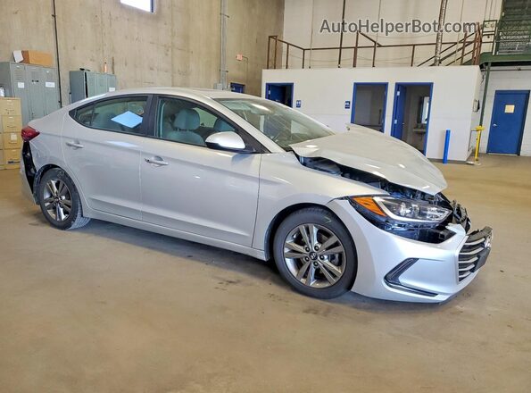 5NPD84LF2JH320443 2018 HYUNDAI ELANTRA Silver Передня права чверть