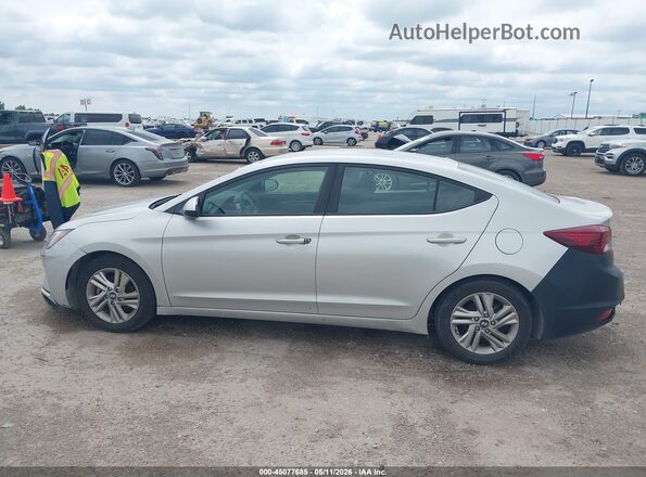 5NPD84LF2KH407163 2019 HYUNDAI ELANTRA Silver Սալոնի 360 աստիճան տեսք