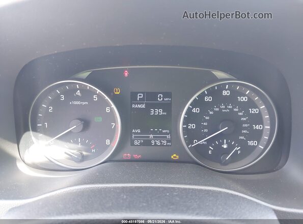 5NPD84LF3HH006018 2017 HYUNDAI ELANTRA Silver Widok tylnych siedzeń