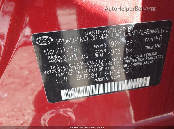 5NPD84LF3HH041531 2017 HYUNDAI ELANTRA Red Widok komory silnika