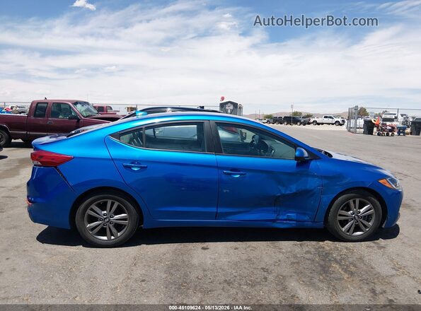 5NPD84LF3HH061794 2017 HYUNDAI ELANTRA Blue Vista interior trasera