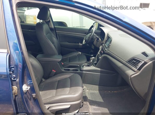 5NPD84LF3HH179554 2017 HYUNDAI ELANTRA Blue Vista interior delantera