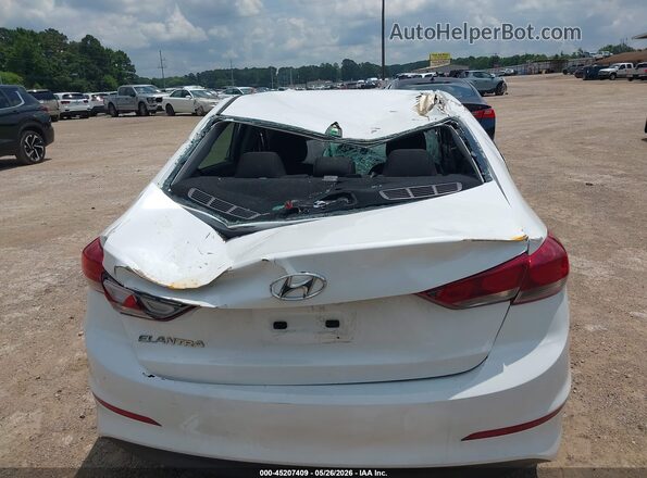 5NPD84LF3JH237958 2018 HYUNDAI ELANTRA White Սարքավորումների վահանակի տեսք