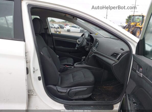 5NPD84LF3JH261550 2018 HYUNDAI ELANTRA White Vista interior delantera