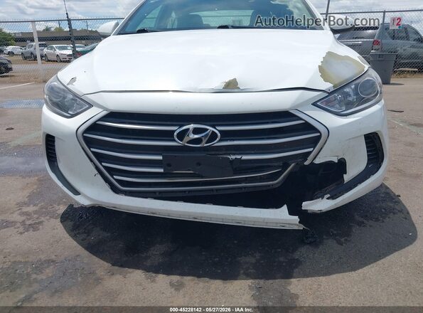 5NPD84LF3JH310374 2018 HYUNDAI ELANTRA Белый Вид спереди