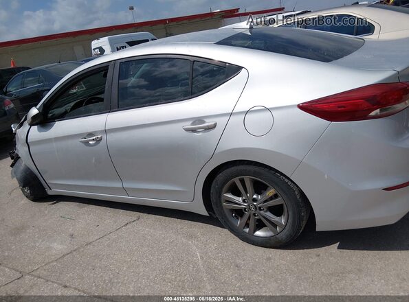 5NPD84LF4HH015214 2017 HYUNDAI ELANTRA Silver 