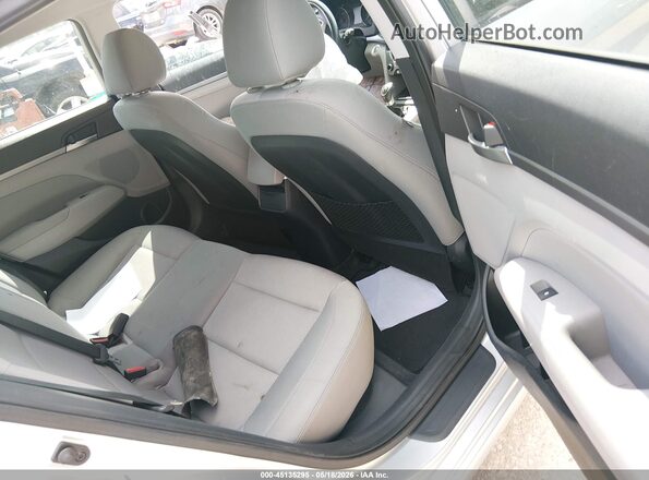 5NPD84LF4HH015214 2017 HYUNDAI ELANTRA Silver VIN sticker view