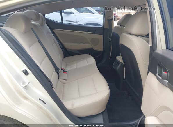 5NPD84LF4HH178784 2017 HYUNDAI ELANTRA Silver Vista de la etiqueta del VIN