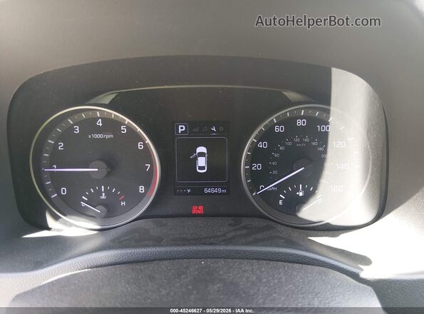 5NPD84LF4JH322002 2018 HYUNDAI ELANTRA Cream Vista de los asientos traseros