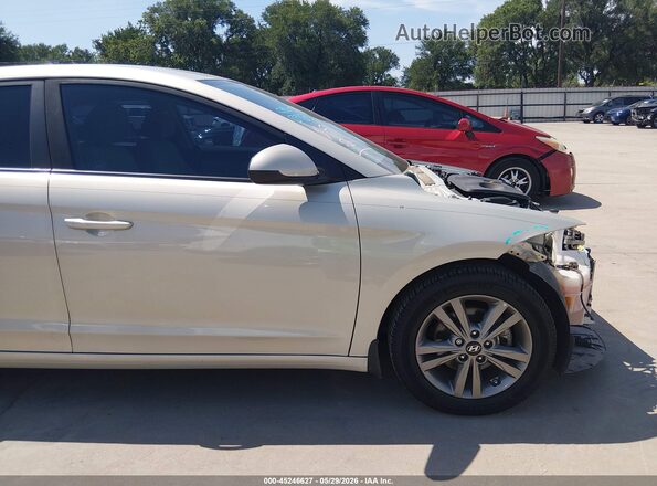 5NPD84LF4JH322002 2018 HYUNDAI ELANTRA Cream 