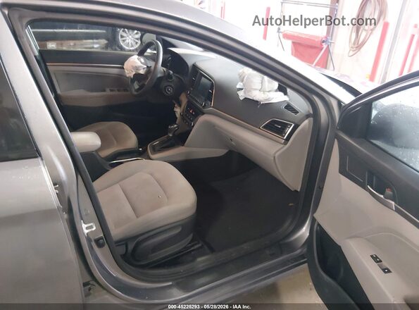 5NPD84LF4JH328558 2018 HYUNDAI ELANTRA Gray წინა სალონის ხედი