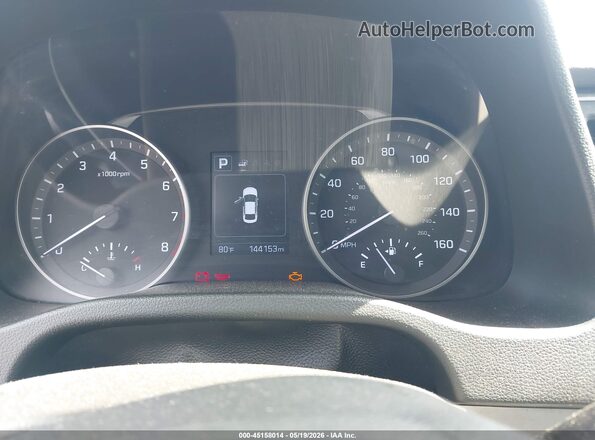 5NPD84LF4JH389263 2018 HYUNDAI ELANTRA Silver 
