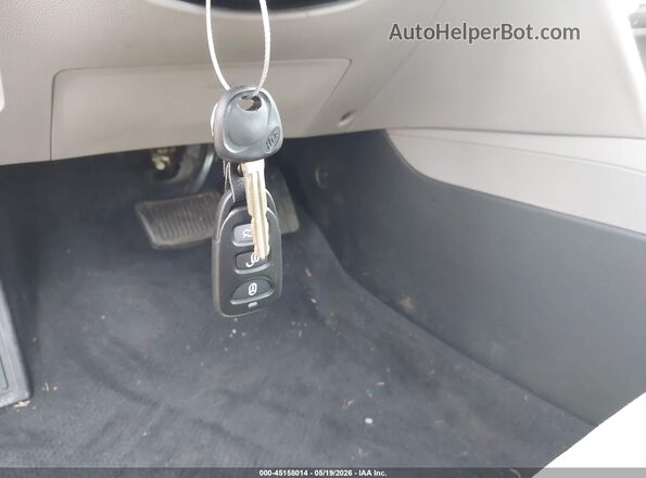 5NPD84LF4JH389263 2018 HYUNDAI ELANTRA Silver 