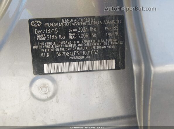 5NPD84LF5HH001063 2017 HYUNDAI ELANTRA Silver ძრავის განყოფილების ხედი