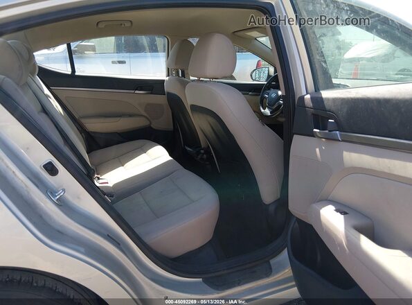 5NPD84LF5HH014055 2017 HYUNDAI ELANTRA Silver VIN კოდის სტიკერის ხედი