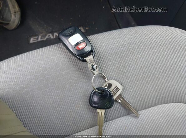 5NPD84LF5HH104533 2017 HYUNDAI ELANTRA Blue წინა პანელის ხედი