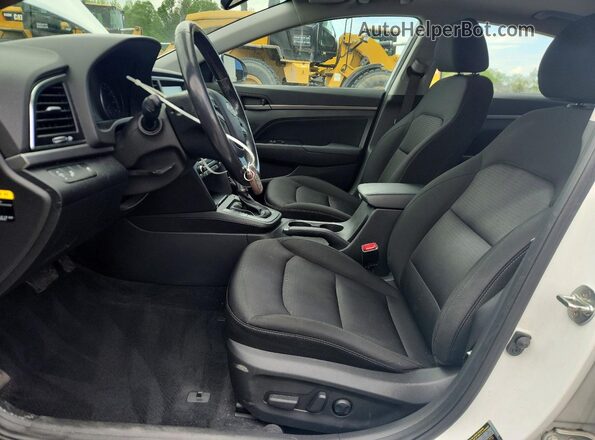 5NPD84LF5HH145325 2017 HYUNDAI ELANTRA White Սալոնի դիմացի տեսք