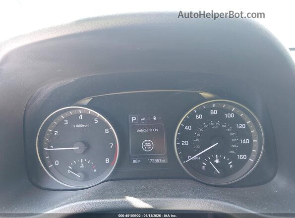 5NPD84LF5HH176414 2017 HYUNDAI ELANTRA White 
