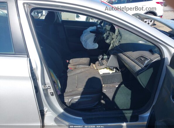5NPD84LF5JH265003 2018 HYUNDAI ELANTRA Silver Սալոնի դիմացի տեսք