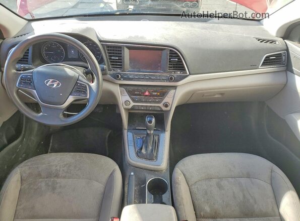 5NPD84LF5JH307203 2018 HYUNDAI ELANTRA Красный Вид панели приборов