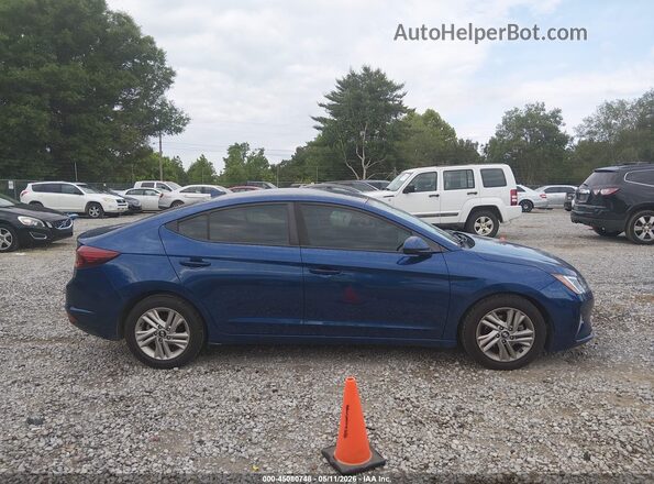 5NPD84LF5KH417427 2019 HYUNDAI ELANTRA Blue Rear interior view