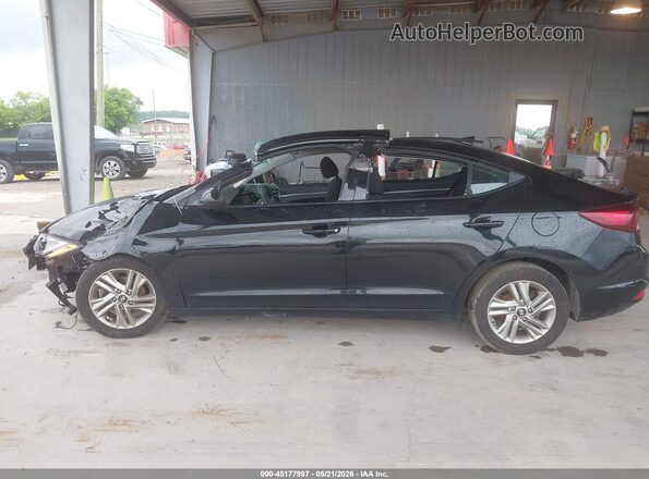 5NPD84LF5KH443140 2019 HYUNDAI ELANTRA Black Rear interior view