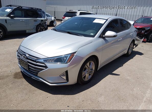 5NPD84LF5LH504889 2020 HYUNDAI ELANTRA Silver წინა მარცხენა ხედი სამი მეოთხედიდან