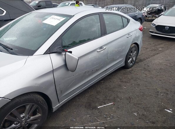5NPD84LF6HH024142 2017 HYUNDAI ELANTRA Silver Widok z przodu