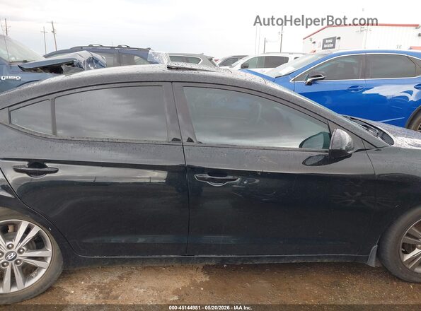 5NPD84LF6HH203376 2017 HYUNDAI ELANTRA Black უკანა სალონის ხედი