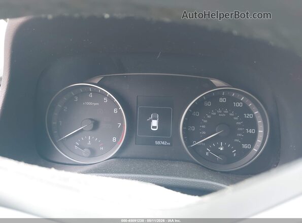 5NPD84LF6HH206732 2017 HYUNDAI ELANTRA Black Հետևի նստատեղերի տեսք
