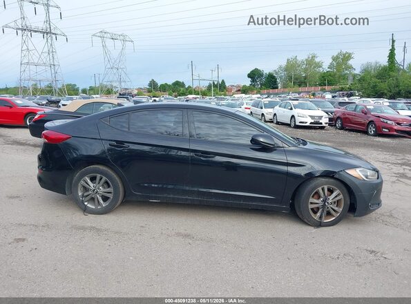 5NPD84LF6HH206732 2017 HYUNDAI ELANTRA Black Սարքավորումների վահանակի տեսք