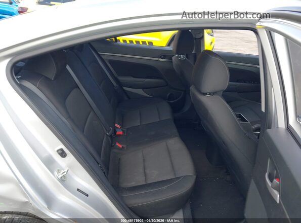 5NPD84LF6JH227571 2018 HYUNDAI ELANTRA Silver 
