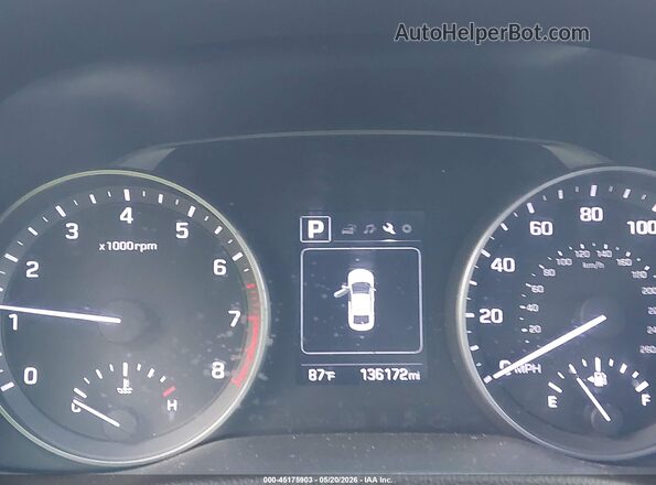5NPD84LF6JH227571 2018 HYUNDAI ELANTRA Silver 