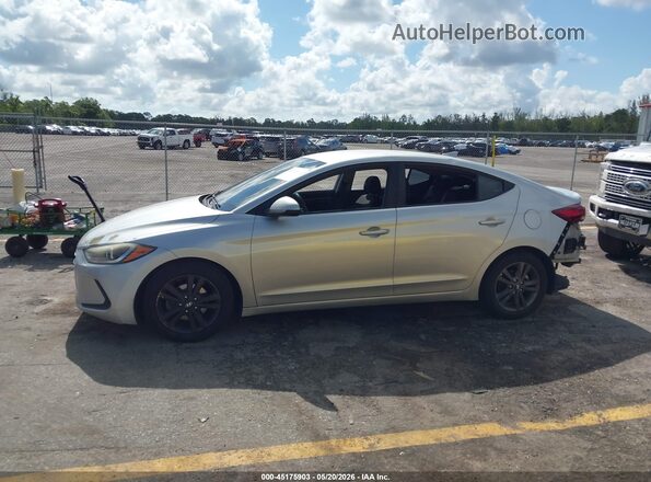 5NPD84LF6JH227571 2018 HYUNDAI ELANTRA Silver 