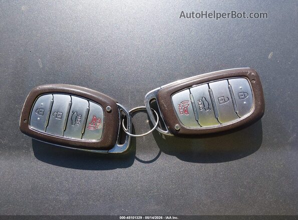 5NPD84LF6JH349685 2018 HYUNDAI ELANTRA Черный Вид панели приборов