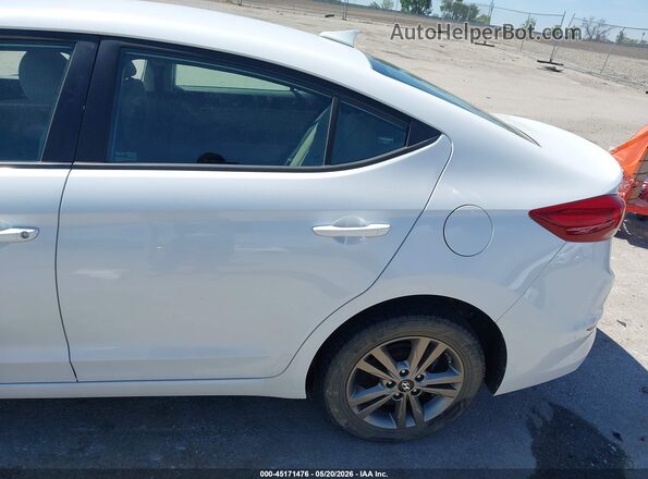 5NPD84LF7HH017751 2017 HYUNDAI ELANTRA White 