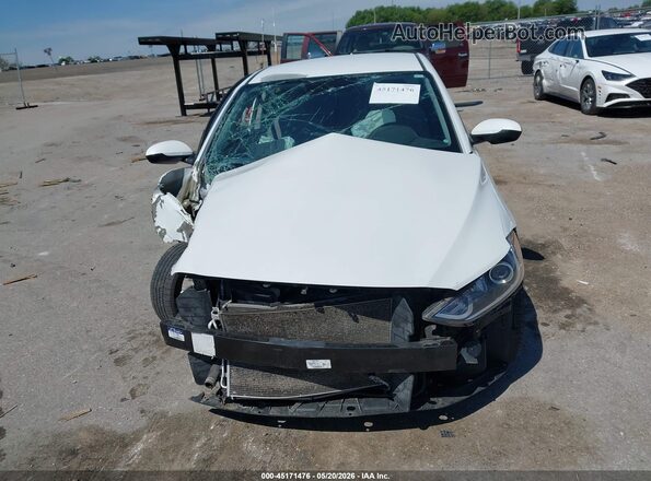 5NPD84LF7HH017751 2017 HYUNDAI ELANTRA White 