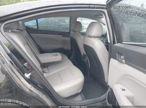 5NPD84LF7HH021105 2017 HYUNDAI ELANTRA Black 