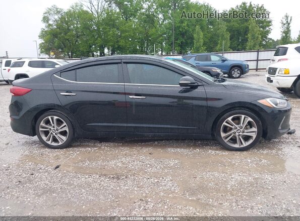 5NPD84LF7HH021105 2017 HYUNDAI ELANTRA Black 