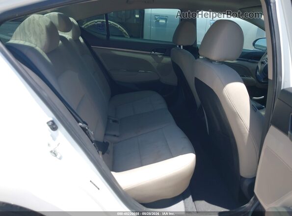 5NPD84LF7HH132012 2017 HYUNDAI ELANTRA Белый 
