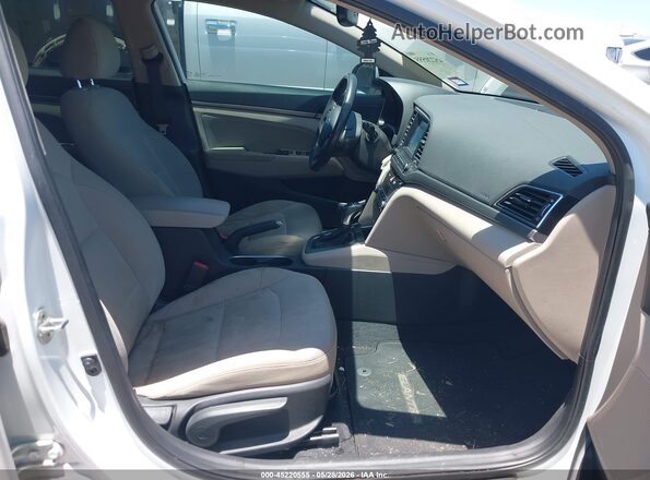 5NPD84LF7HH132012 2017 HYUNDAI ELANTRA Белый 