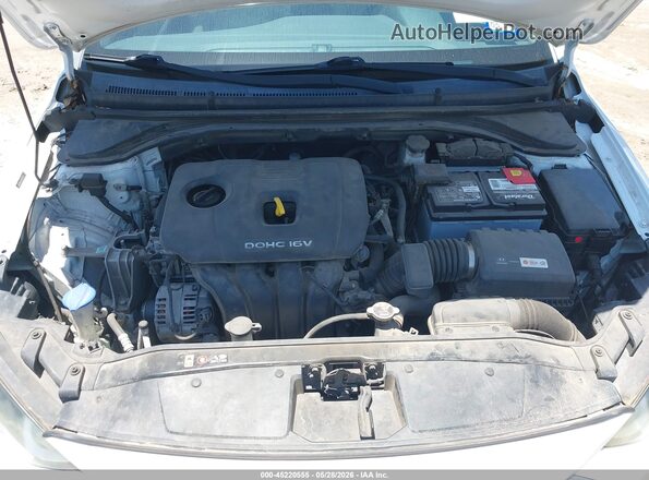 5NPD84LF7HH132012 2017 HYUNDAI ELANTRA Белый 