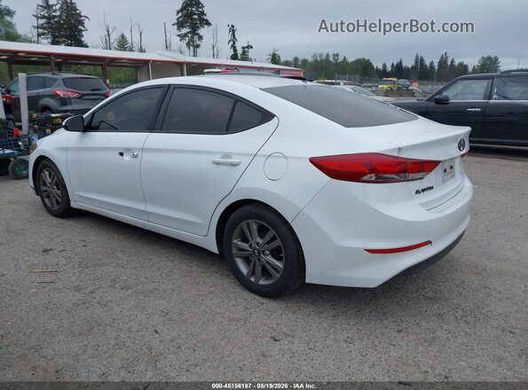 5NPD84LF7HH176656 2017 HYUNDAI ELANTRA White 