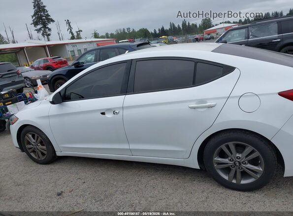 5NPD84LF7HH176656 2017 HYUNDAI ELANTRA White 