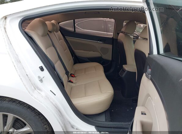 5NPD84LF7HH176656 2017 HYUNDAI ELANTRA White 