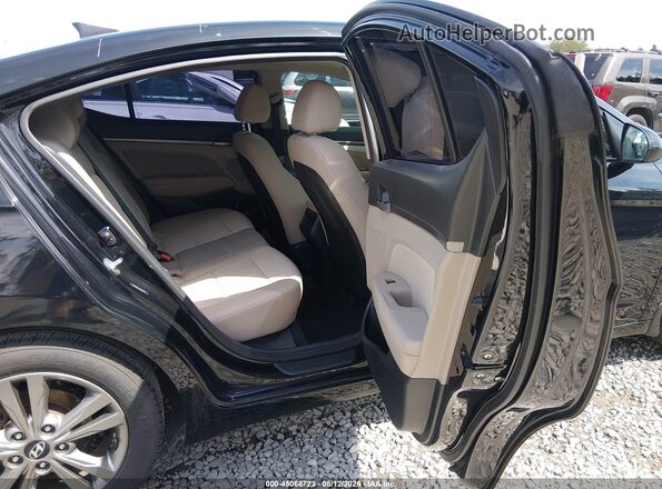 5NPD84LF7JH228793 2018 HYUNDAI ELANTRA Black VIN კოდის სტიკერის ხედი