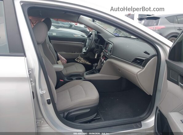 5NPD84LF7KH459162 2019 HYUNDAI ELANTRA Silver Front interior view